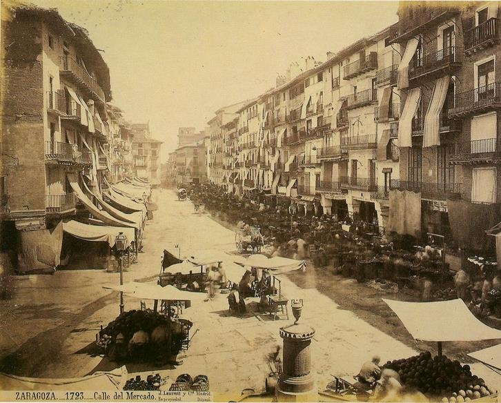 Calle del Mercado, Laurent y CIa