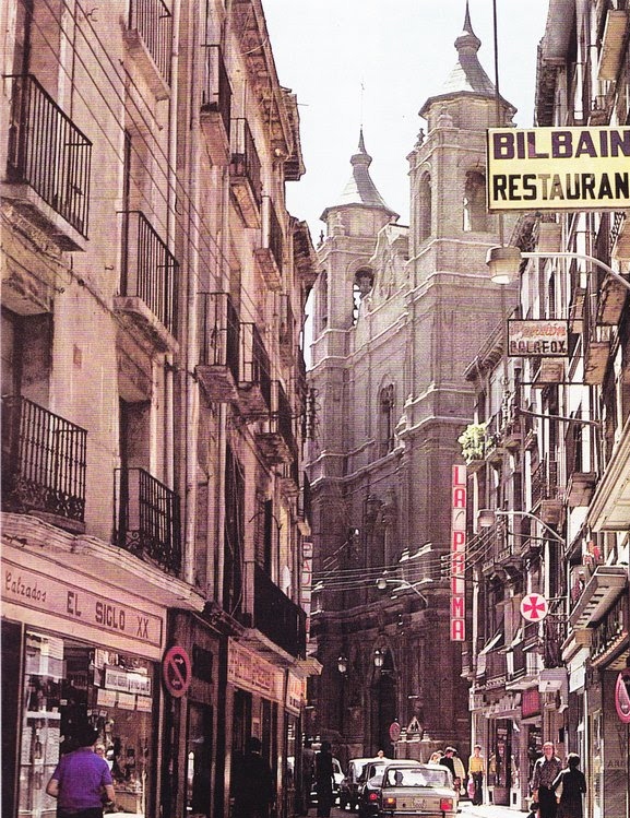 Calle Escuelas Pías e iglesia Escolapios