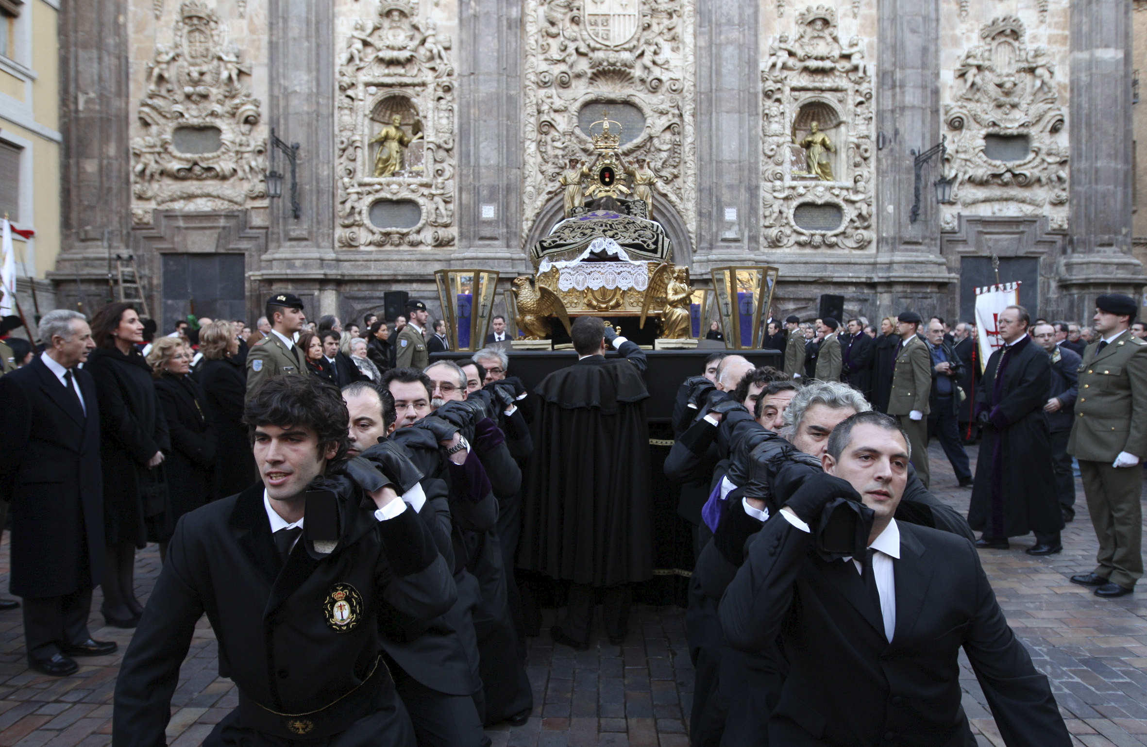 CRISTO DE LA CAMA /CARLOS MONCIN /